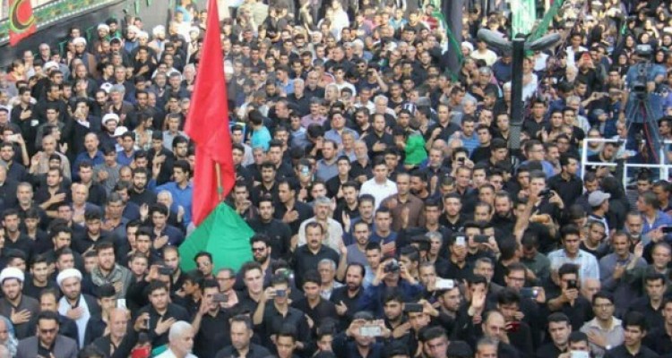 اجتماع عظیم عزاداران حسینی(ع) در اسلام آبادغرب+تصاویر