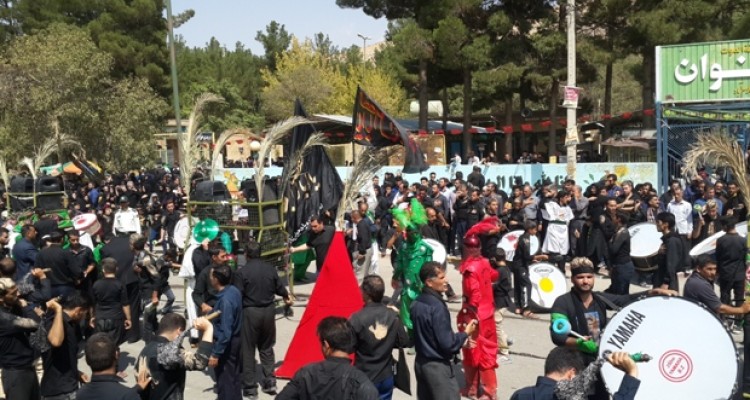 عزاداری عاشورای حسینی(ع) در اسلام آبادغرب+تصاویر