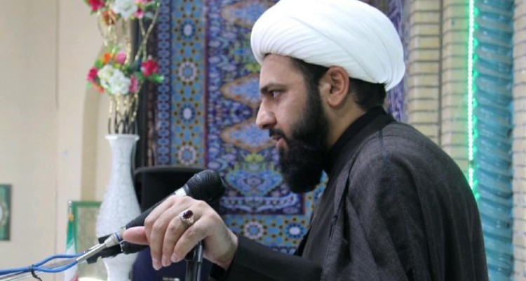 یكى از مهم‌ترین ارمغان‌هاى دفاع مقدس، ایجاد فاصله و حد و مرز با نظام سلطه و استكبار جهانى بوده است