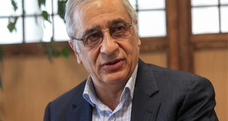 مظاهری: آقای روحانی این همه به شما گفتند چرا گوش نکردید؟/ ۲۱فروردین روز شوم نرخ ارز بود/ رییس بانک مرکزی برای حفظ اتاق باید حرف گوش کند/ اگر منع دولت نباشد بانک مرکزی امروز هم راه‌حل دارد