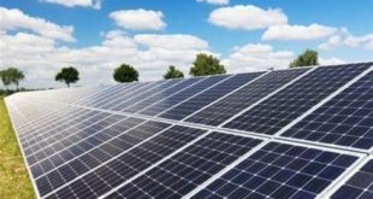 ۶۵ نیروگاه خورشیدی در کرمانشاه راه اندازی می شود
