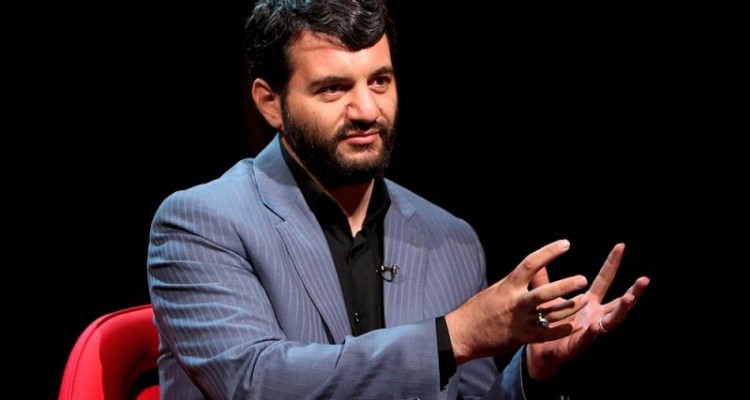 عبدالملکی: برخی در تیم اقتصادی دولت می‌گویند: دلار را عشق است!/ بانک‌ها بازار را به هم ریخته‌اند/ مگر FATF با تأمین‌کننده مالی داعش تبادلات مالی نمی‌کند؟ 