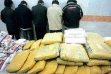 انهدام یک باند بزرگ مواد مخدر /کشف ۱۰۰ کیلوگرم تریاک از یک خودرو