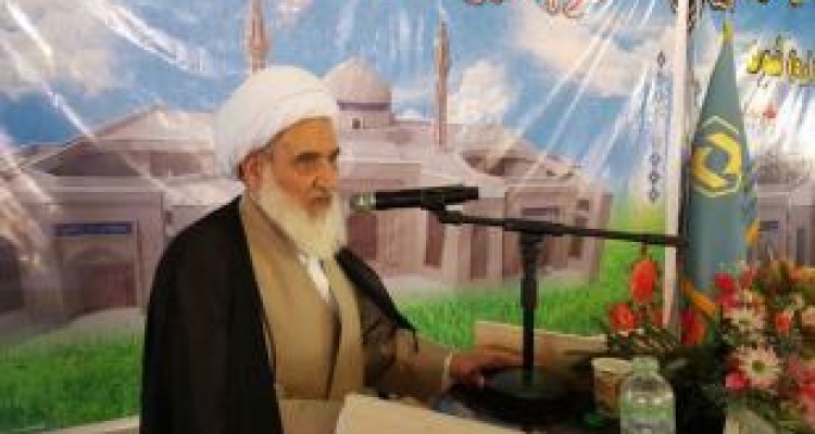 مقبره احمد بن اسحاق باید جمکران ثانی شود