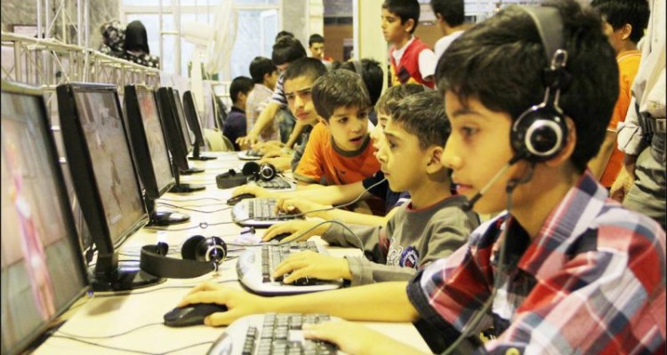 در بنیاد ملی بازیهای رایانه ای چه می گذرد؟/کارت قرمز والدین به نظارت مسئولان 