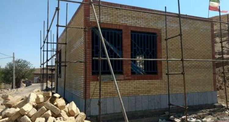 پرونده بازسازی واحد‌های زلزله زده 6 ماه زودتر بسته می‌شود/تأمین مصالح ساختمانی ارزان قیمت برای مناطق زلزله زده 