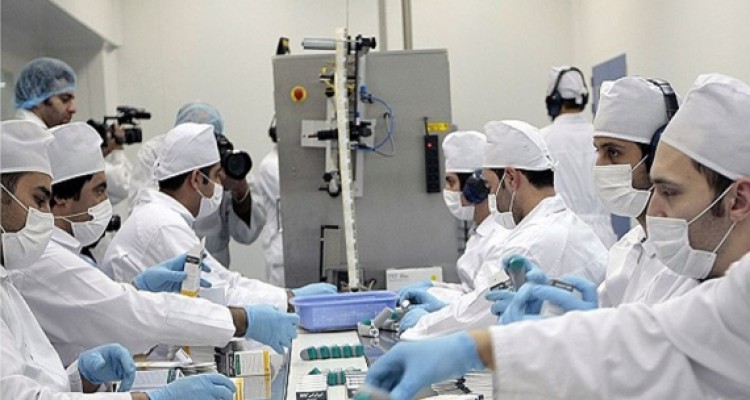 دود دسته‌بندی‌های ارزی در چشم صنعت دارو/ وقتی بانک‌ها زیر پای تولیدکنندگان را خالی می‌کنند 