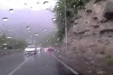 وقوع رعد و برق و رگبار باران در روزهای پایان هفته کرمانشاه