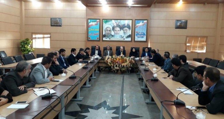 برگزاری جلسه شورای ترافیک اسلام آبادغرب بادستور کار بررسی طرح تقاطع غیر هم سطح میدان امام(ره)