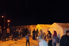 تصاویری از اسکان اضطراری زلزله زدگان در اسلام آبادغرب