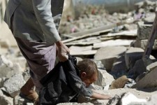 سعودی ها نوچه آمریکا و اسرائیل شده ‌اند / حملات ددمنشانه آل سعود به یمن مغایر با همه قوانین بین ‌المللی است/ مدعیان حقوق بشر بر روی جنایات آل سعود در یمن چشم بسته اند!