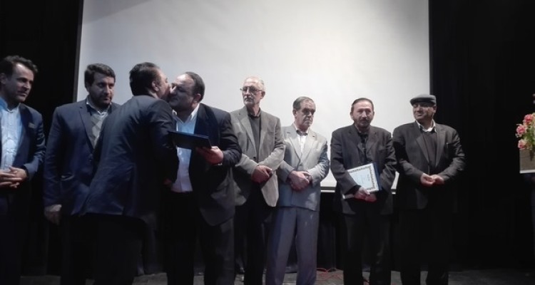 آیین تودیع و معارفه رئیس انجمن خوشنویسان اسلام آبادغرب+تصاویر 