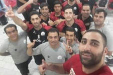 قهرمانی ساده در جامعه 2 قطبی!