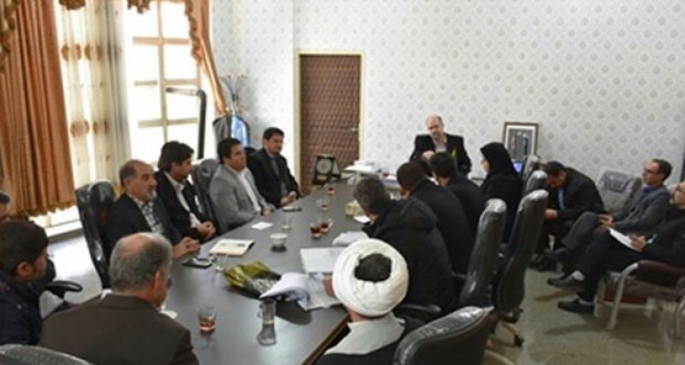 جلسه بررسی مشكلات مسكن مهر طلاب اسلام آبادغرب