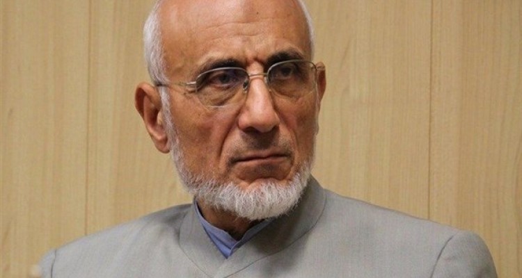 خیلی ازمدیران لیاقت منصب خودرا ندارند/برخی هنوز شیفته آمریکاهستند