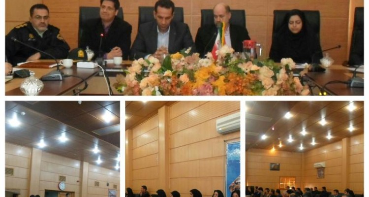 میز خدمت مسئولان شهرستان در فرمانداری اسلام آبادغرب+عکس