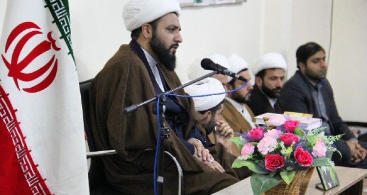 تأکید بر اطلاع رسانی دستاوردهای انقلاب اسلامی توسط روحانیون در مقابله با تبلیغات منفی دشمن