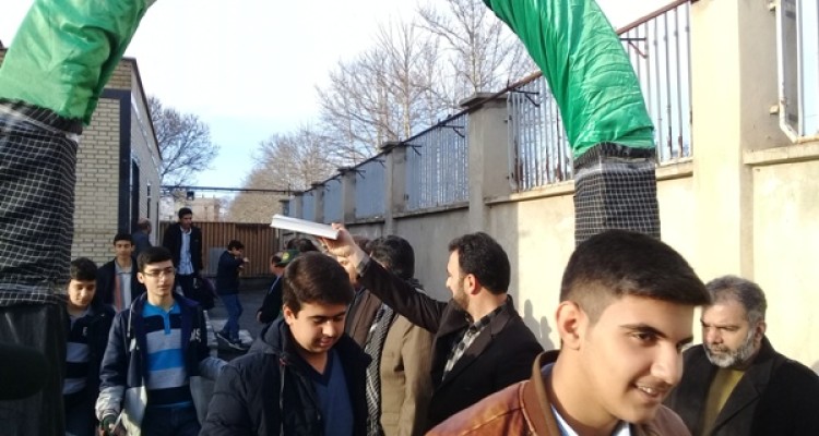 اعزام دانش آموزان بسیجی اسلام آبادغرب  به اردوی راهیان نورمناطق عملیاتی جنوب کشور+تصاویر