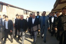  بازدید رئیس بنیاد مستعضفان کشور از مجتمع 3هزار رأسی پرورش میش داشتی در اسلام آبادغرب