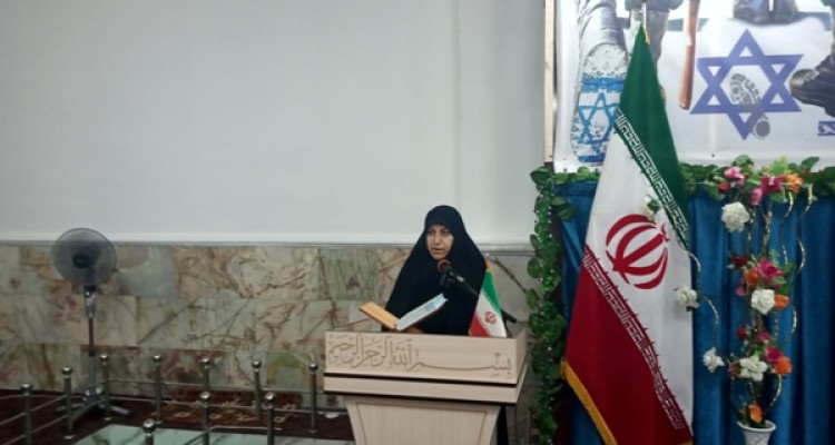 زن در صدف حجاب می تواند گوهر عفت خود را حفظ کند