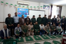 تجلیل از برگزیدگان جشنواره مالک اشتر در اسلام آبادغرب+ تصاویر