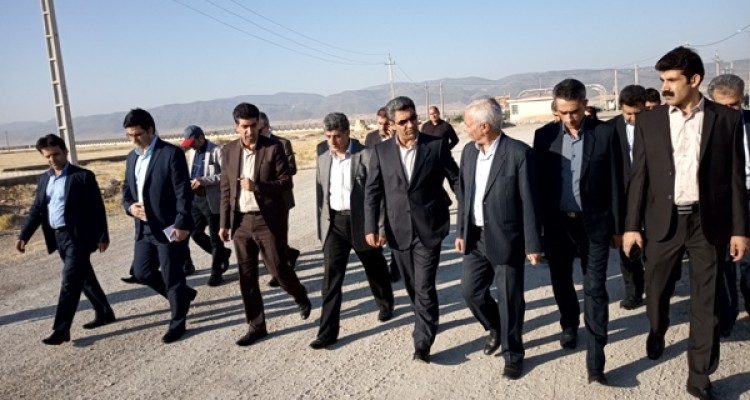 بازدید معاون هماهنگی و نظارت اقتصادی و زیربنایی معاون اول رئیس جمهور از منطقه ویژه اقتصادی اسلام آباد غرب+تصاویر