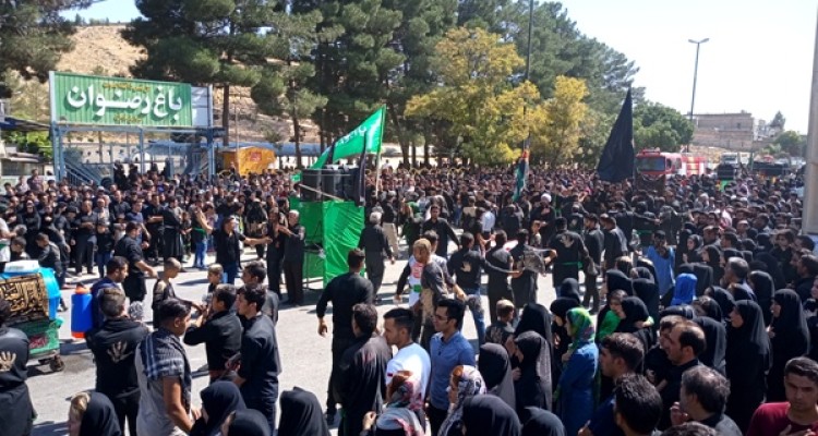 عزاداری روز عاشورا در اسلام آبادغرب+تصاویر