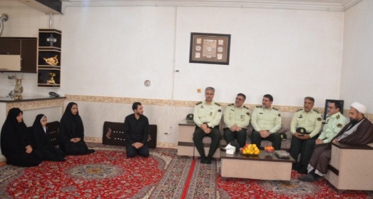 شهدای نیروی انتظامی از مظلومترین شهیدان نظام هستند