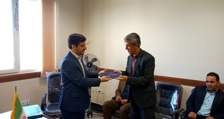 تقدیر از خادمان موکب زائرسرای قتیل العبرات دادگستری اسلام آبادغرب +تصاویر 