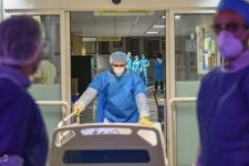 تأیید ابتلای ۵ کرمانشاهی به کرونا/ یکی از بیماران جان باخت