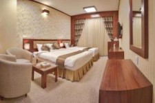 پذیرایی «چندستاره‌ها» از مهمانان نوروزی در تعطیلی مراکز اقامتی!