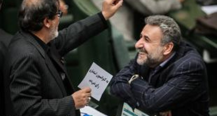 انتقاد عجیب مخالف سرسخت شفافیت آرا از تعداد جلسات غیرعلنی مجلس