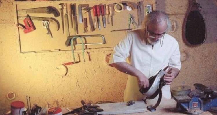 ثبت ساز تنبور به نام یک شهرستان باعث ایجاد اختلاف می شود