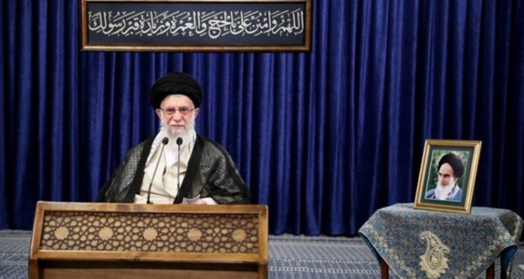 امروز با نگاه درست می‌توانیم از مدل بسیج مردمی استفاده کنیم/ دست تحریف در کمین دفاع مقدس است