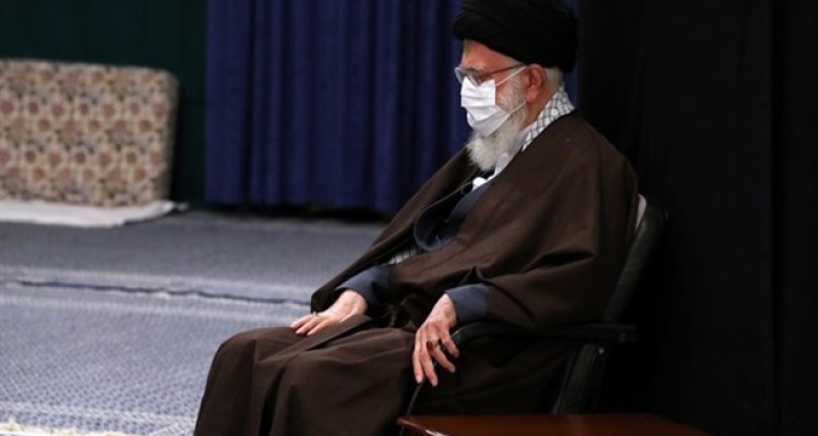 مراسم عزاداری رحلت رسول اکرم(ص) و شهادت امام حسن مجتبی(ع) با حضور رهبر انقلاب