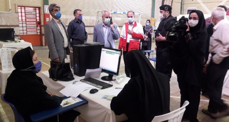 افتتاح مراکز تجمیعی واکسیناسیون کوید19 شهرستان اسلام آبادغرب+تصاویر