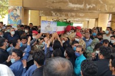 پیکر مطهر شهید سرهنگ خلبان «کیانوش بساطی» در اسلام آباد غرب تشییع شد+فیلم و تصاویر