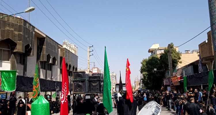 برگزاری مراسم عزاداری تاسوعای حسینی در اسلام آبادغرب+عکس و فیلم