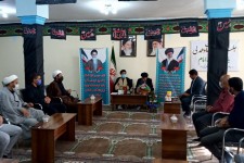 دیدار مسئولین موکب های اسلام آبادغرب با امام جمعه شهرستان