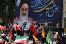 نوای سرود «سلام فرمانده» در اسلام آبادغرب طنین انداز شد+فیلم و عکس