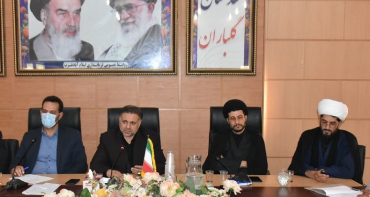 زمینه سازی برای خدمات رسانی موکب های مردمی به زوار اربعین در شهرستان اسلام آبادغرب