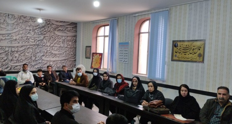 آغاز فعالیت کلاس خوشنویسی در اسلام آبادغرب