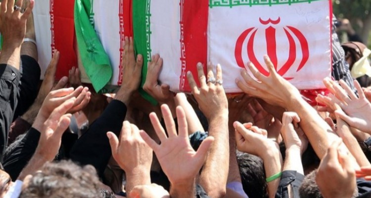 تشییع شهید گمنام همزمان با راهپیمایی حماسه ۹دی در اسلام آبادغرب