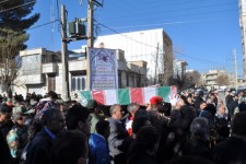 فیلم| حضور پرشور اسلام آبادی ها در تشییع شهید گمنام در اسلام آبادغرب