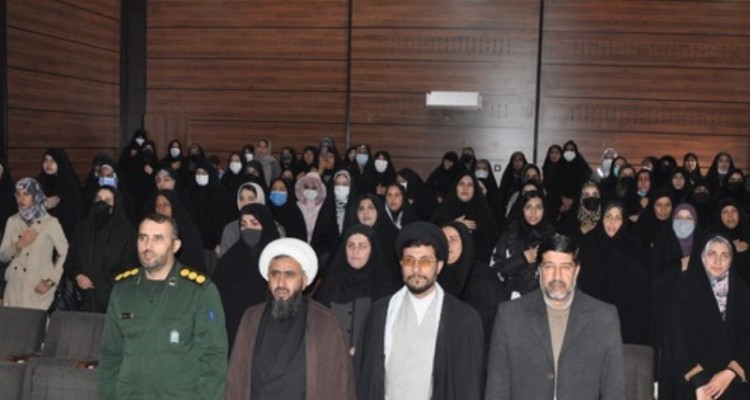 یادواره ۱۶۱ زن شهیده در اسلام آبادغرب برگزار شد+تصاویر