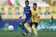 لیگ برتر فوتبال| تیر زرد در قلب آبی/ سپاهان رفت و برگشت!