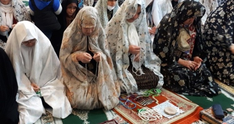 برگزاری مراسم اعتکاف در اسلام آبادغرب