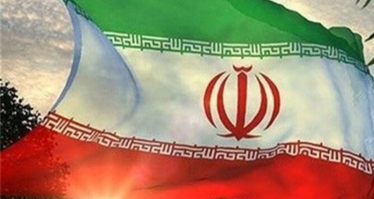 نظام اسلامی یک قطب قدرت الهی درعالم