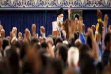 صف اولی‌ها این بار کارگر بودند/حاشیه‎نگاری بر دیدار رهبر انقلاب با کارگران