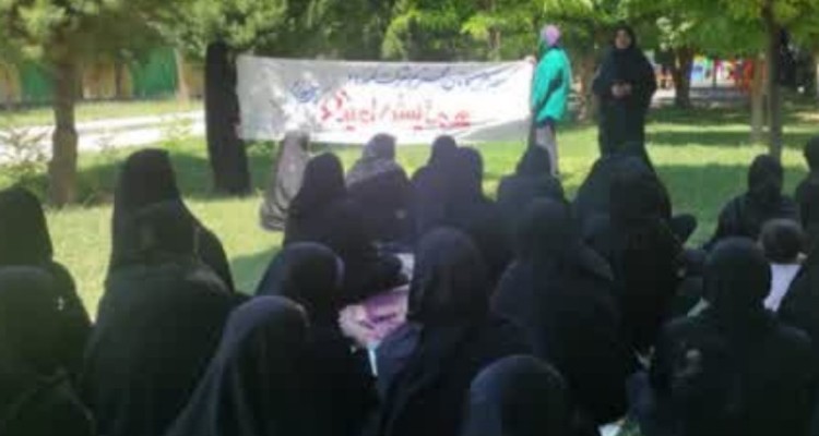 برگزاری کارگاه آموزشی پیشگیری از اعتیاد برای مادران اسلام‌آبادی